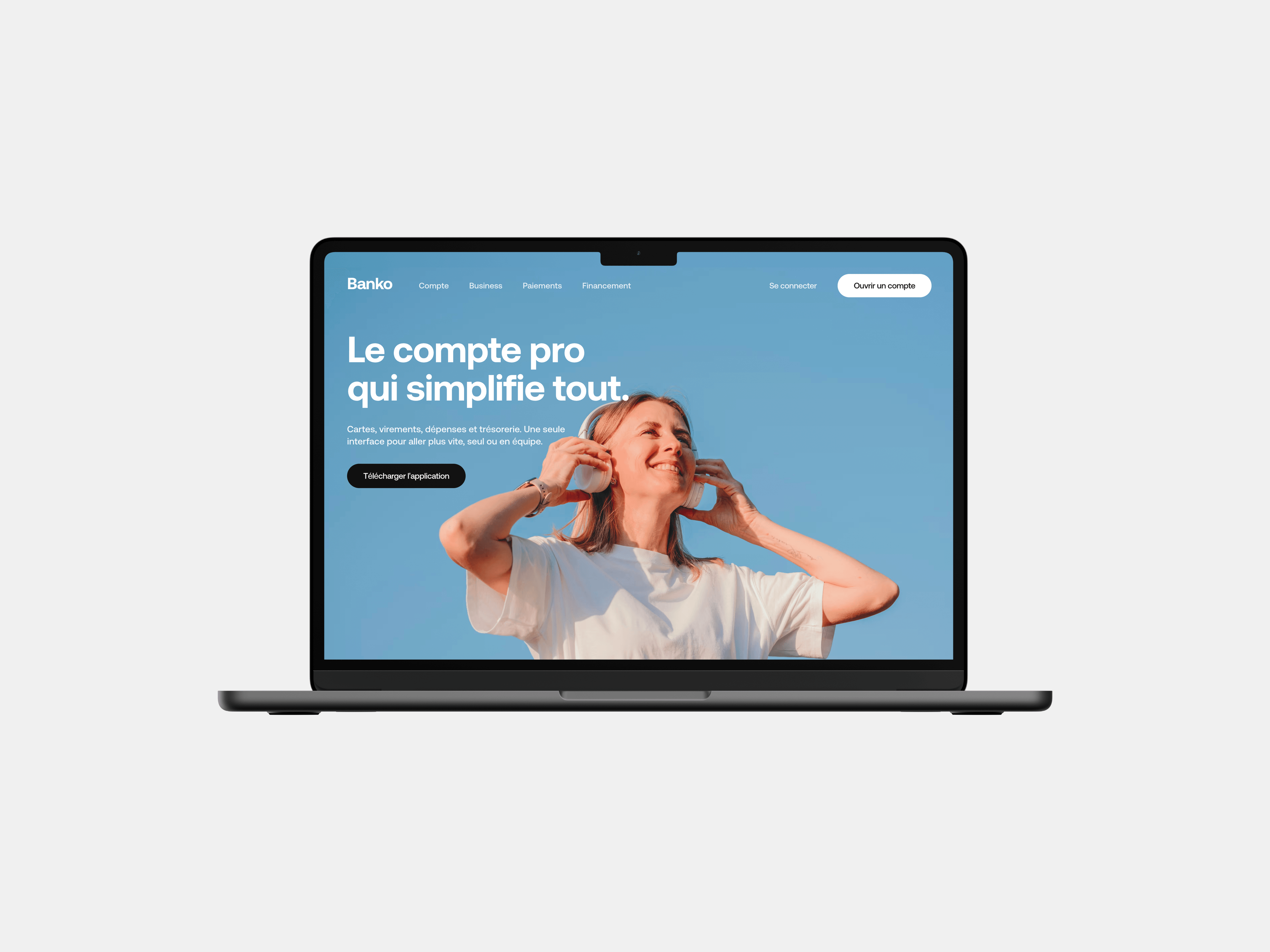 Project 07 — desktop interface composition.